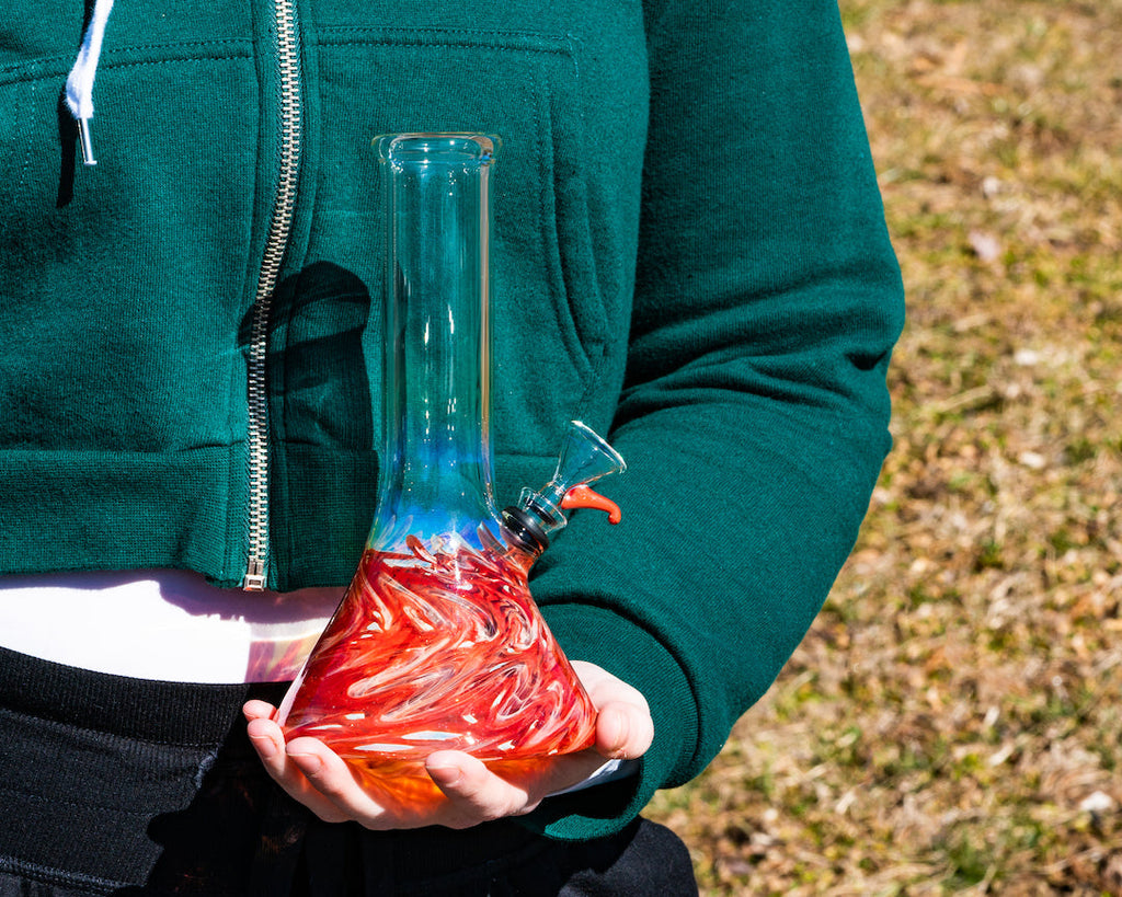 GIVEAWAY| 8" Raked Beaker Water Pipe