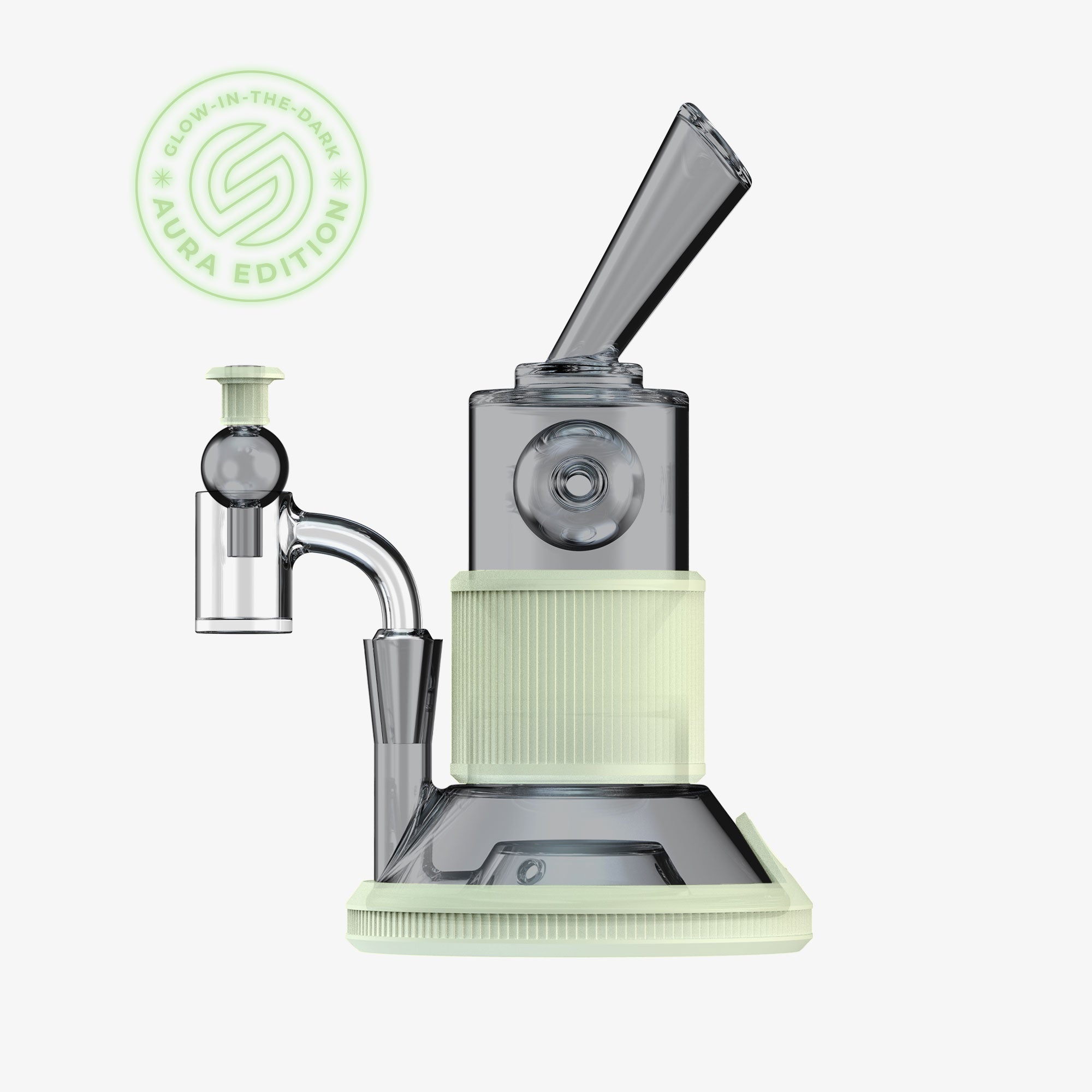 Front view of the Aura Tandem Rig, a clear glass water pipe with a unique dual-chamber design. Front view of the Aura Tandem Rig, a clear glass water pipe with a unique dual-chamber design.