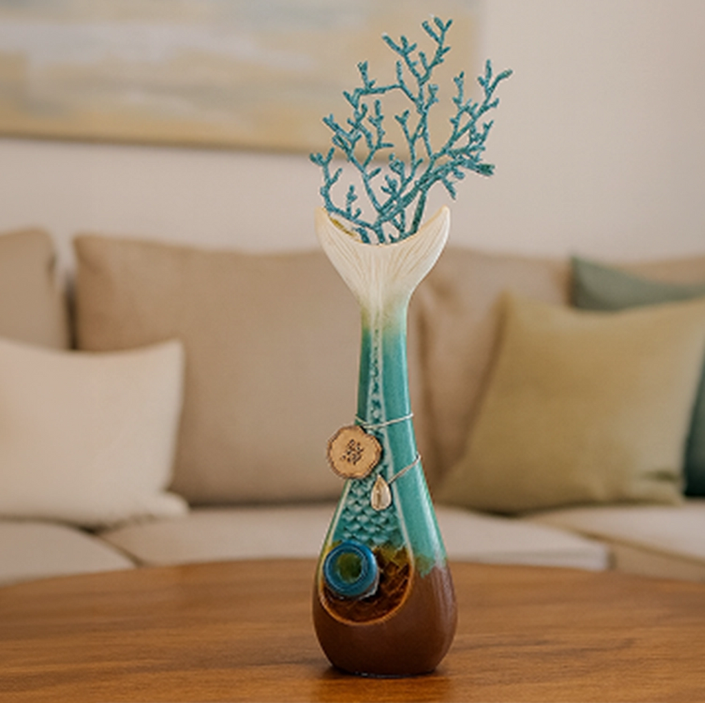 My Bud Vase "Mermaid" Ocean Goddess Bong
