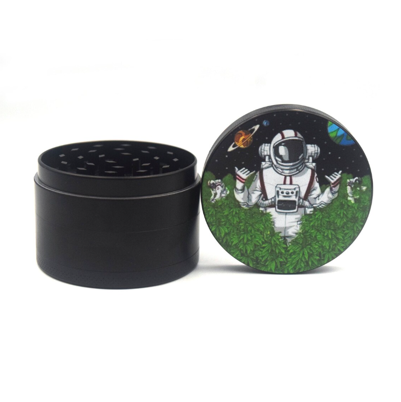 4-Piece Space Man Grinder