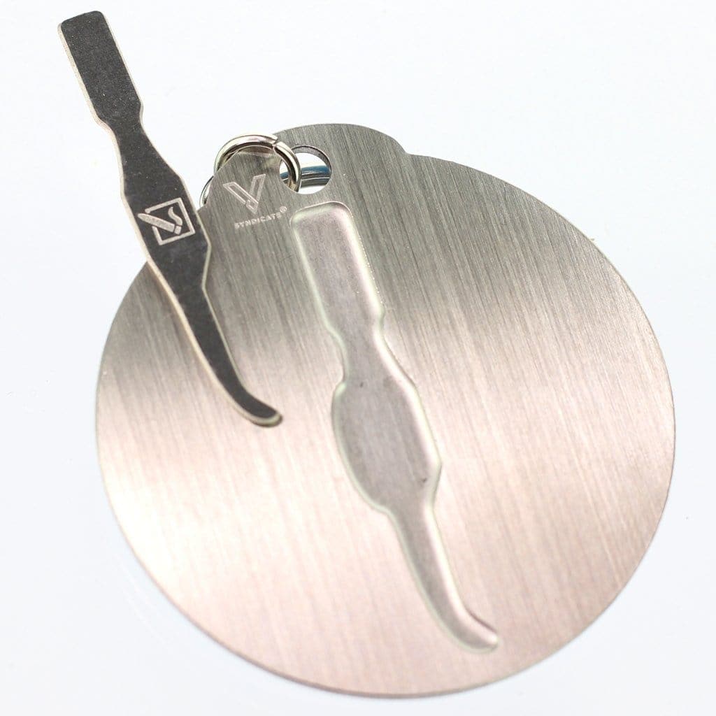 Daily High Club Keychain Dabber